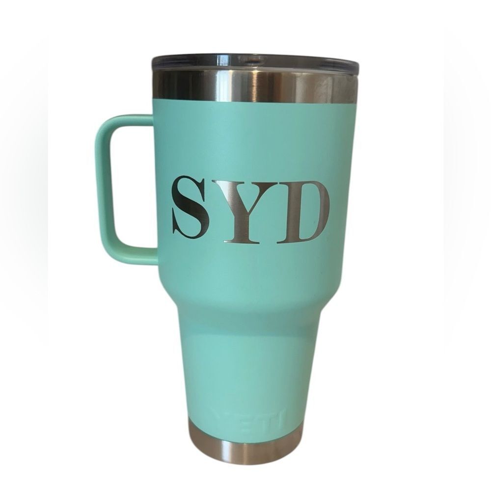 Yetiโ35oz Rambler Personalized Mint Green - SYD Monogram